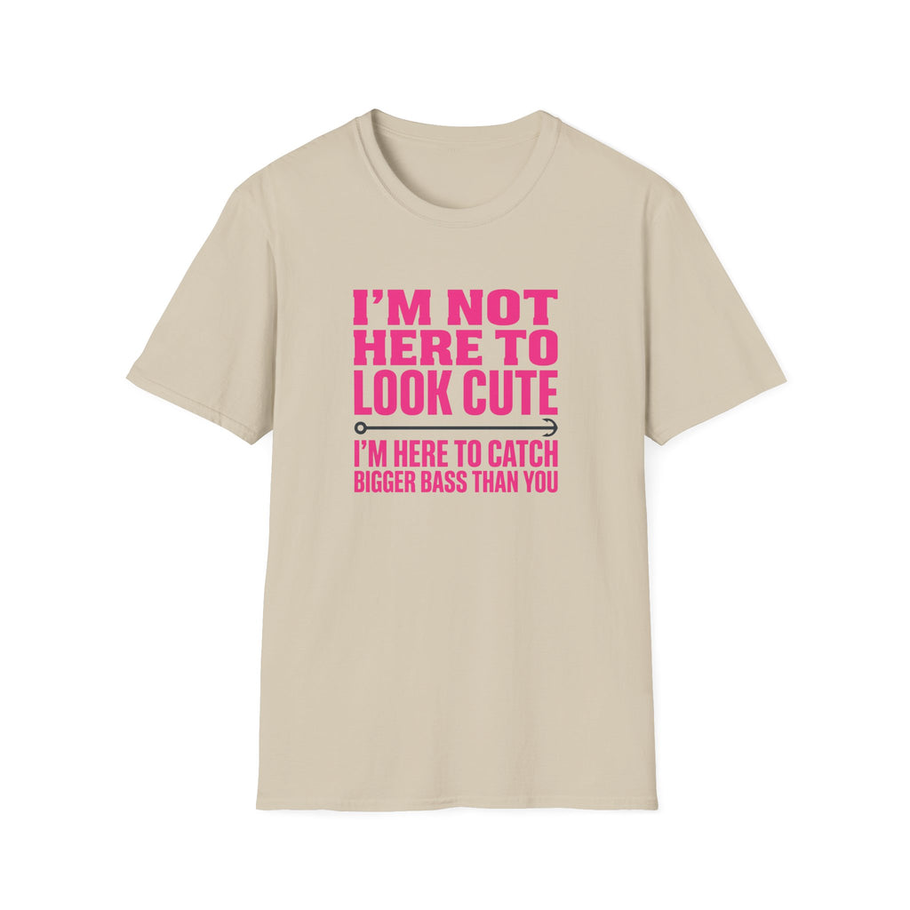 Woman - I'm Not Here To Look Cute T-Shirt
